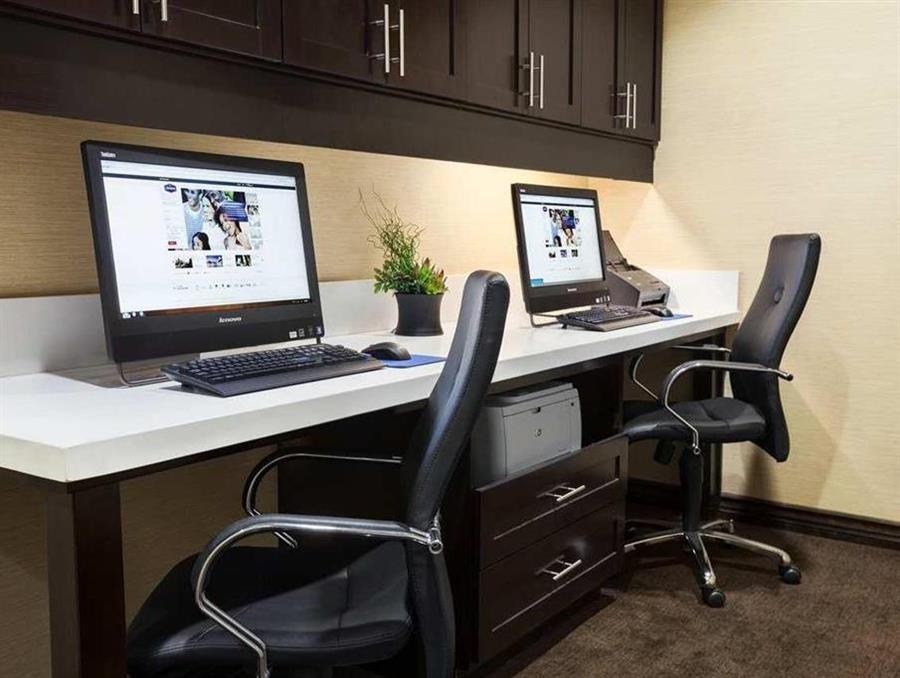 Hampton Angeles Int'l Airport/hawthorne 3*
