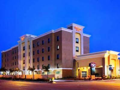 Hotel Hampton Angeles Int'l Airport/hawthorne 3*
