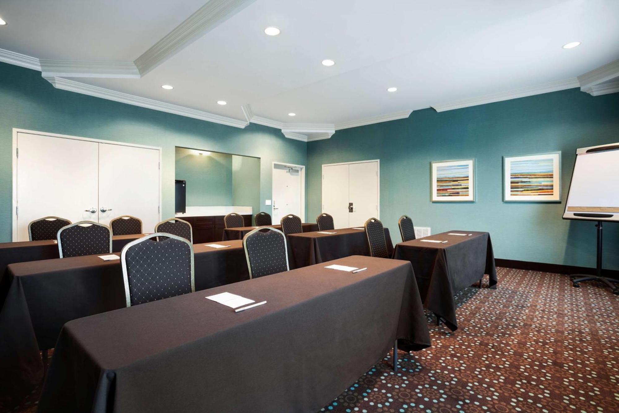 Hotel Hampton Angeles Int'l Airport/hawthorne